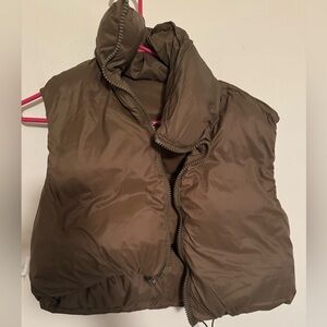 Puffy vest